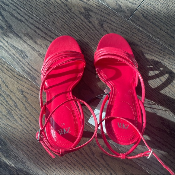 Zara Coral Heels - Picture 9 of 9